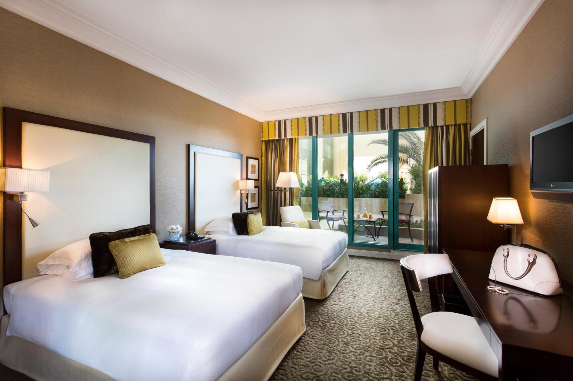 Deluxe Zimmer mit Kingsize-Bett - Galadinner inklusive