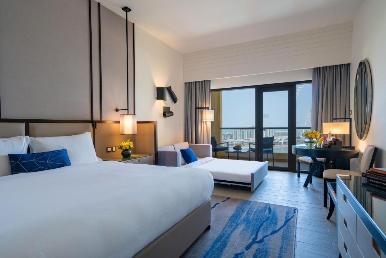 Camera Familiare con Letto King-Size, Balcone e Vista Mare Frontale
