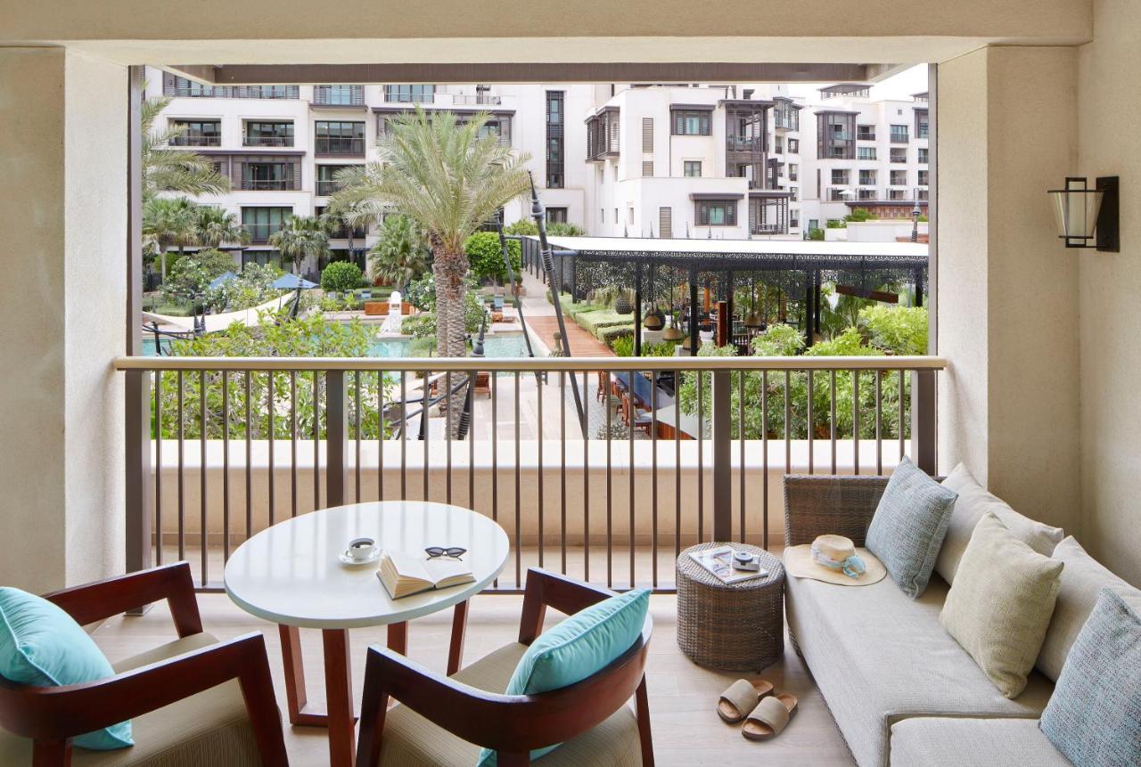 Resort Suite - mit Flughafentransfers, Suite-Vorteilen und Zugang zum Strandclub