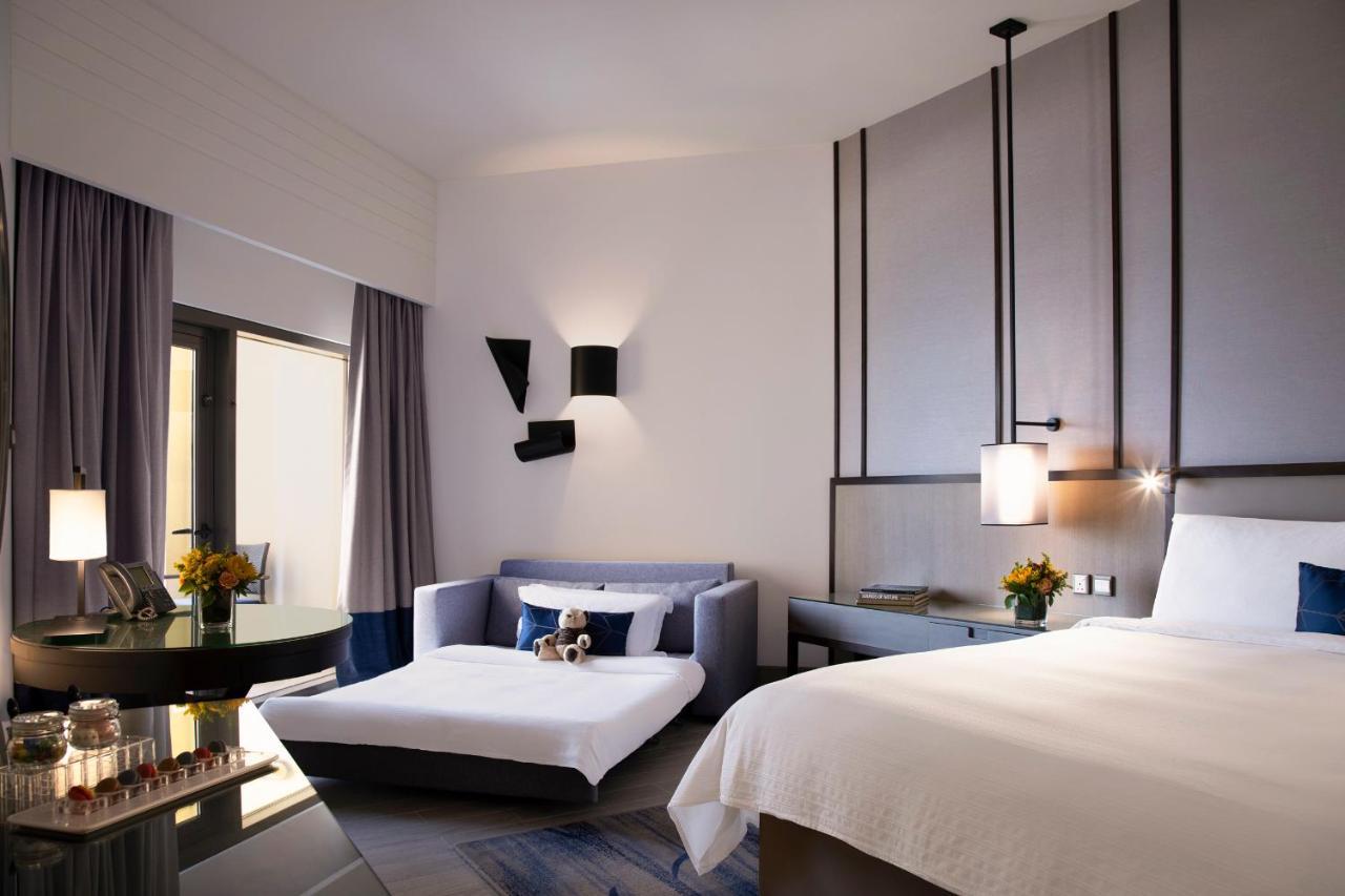Camera Familiare con Letto King-Size, Balcone e Vista Mare
