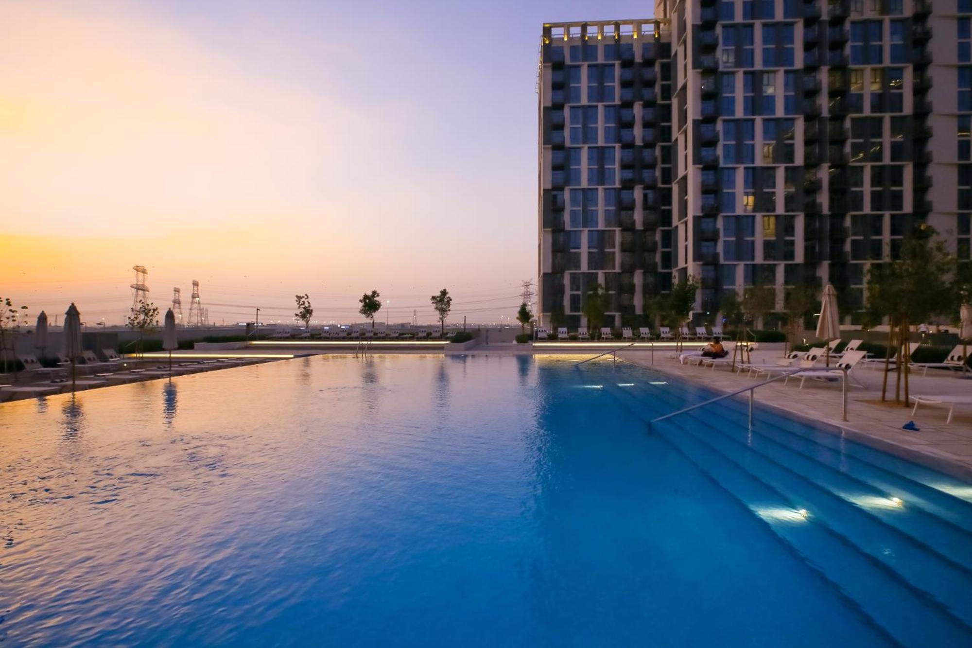 One-Bedroom Apartment with Balcony and City View