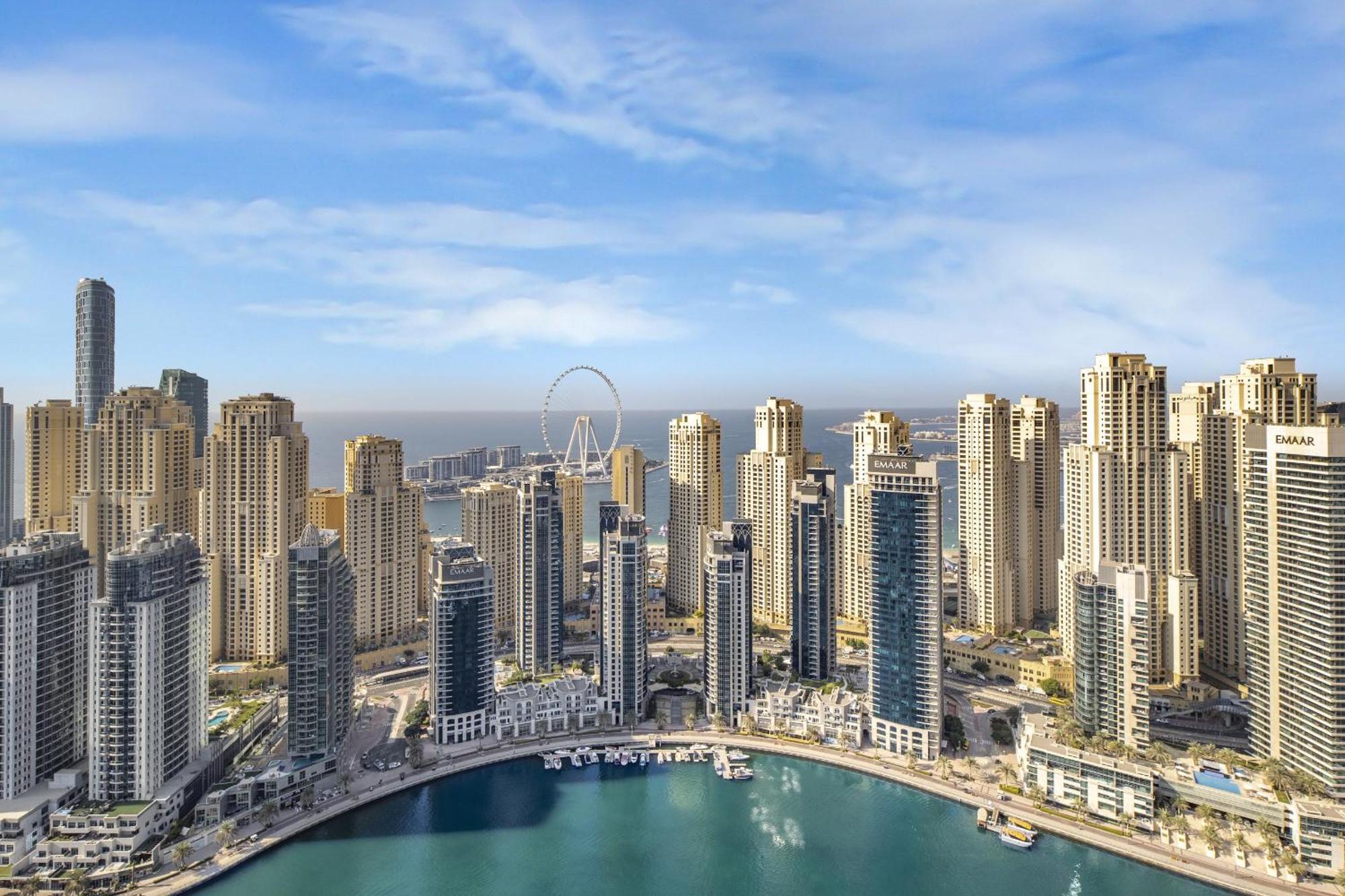 Two-Bedroom Apartment with Harbour View