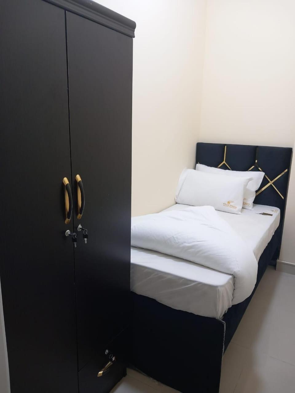 Single Room with Balcony