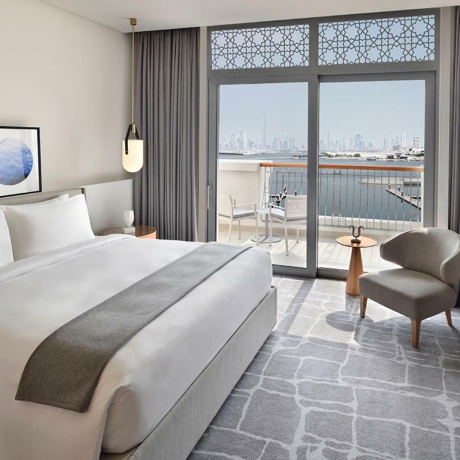 Marina View Deluxe Room Private Balcony King Shuttle to Dubai Mall & La Mer Beach,1116129960:JPEG