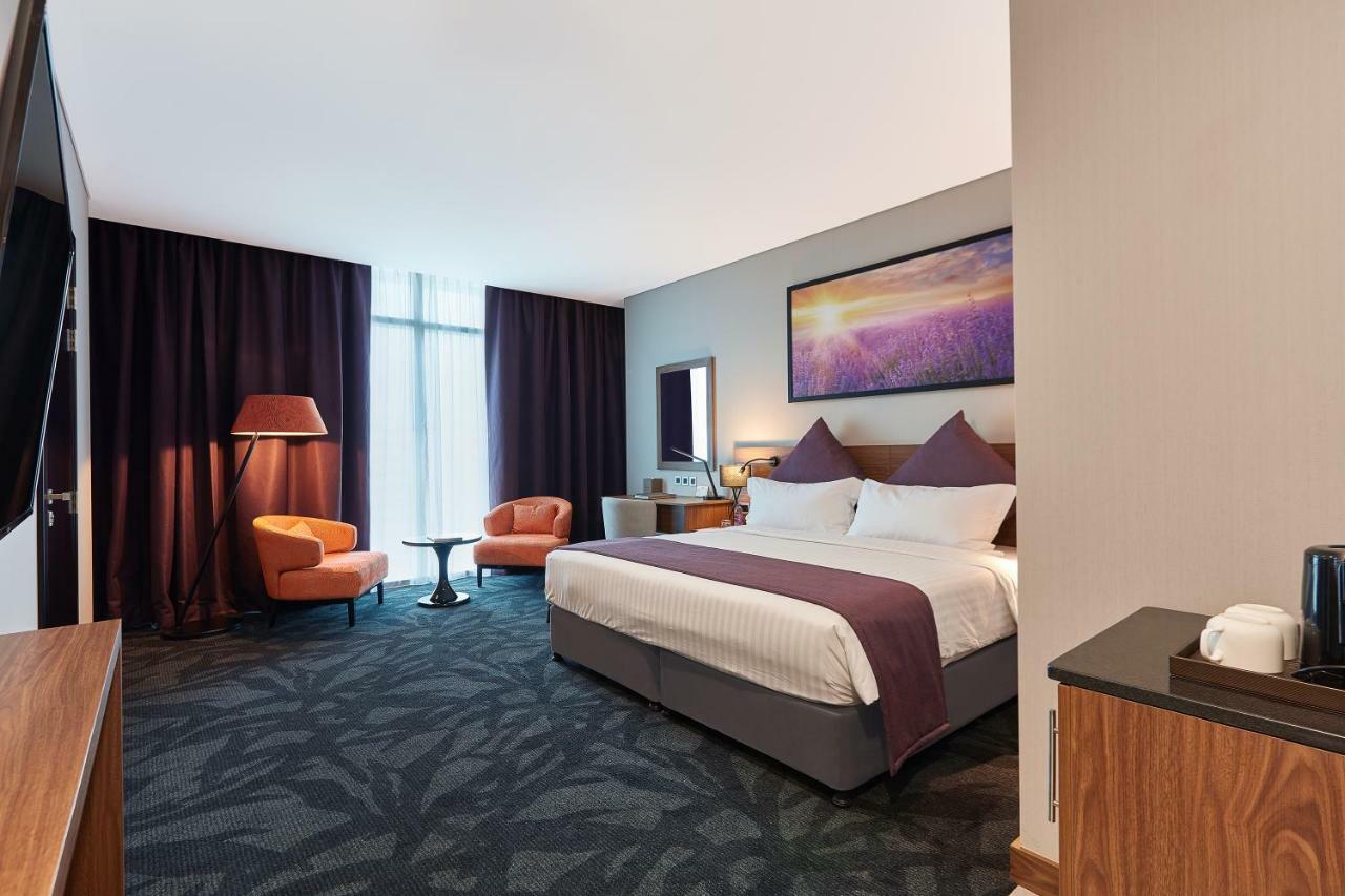Deluxe Zimmer mit Blick auf Burj Khalifa