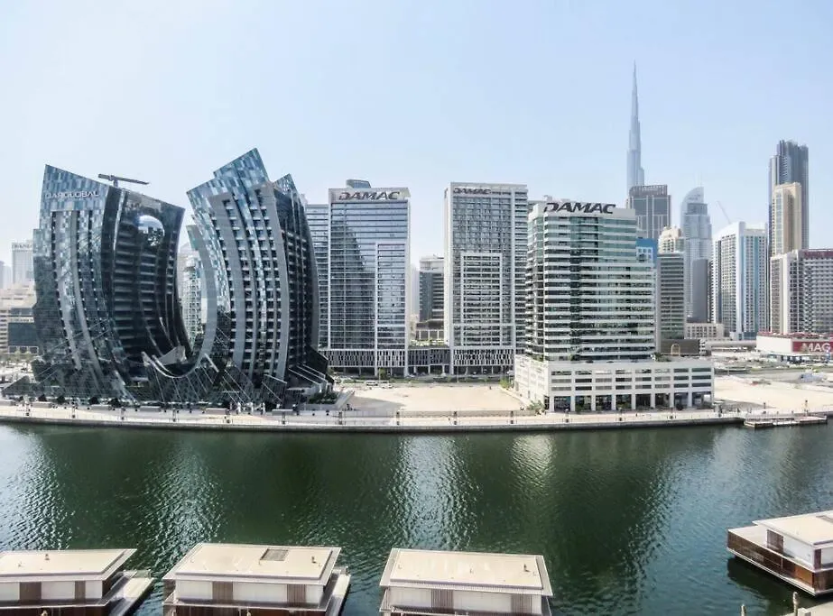 Stylish 2Br In Binghatti Canal, Business Bay-1