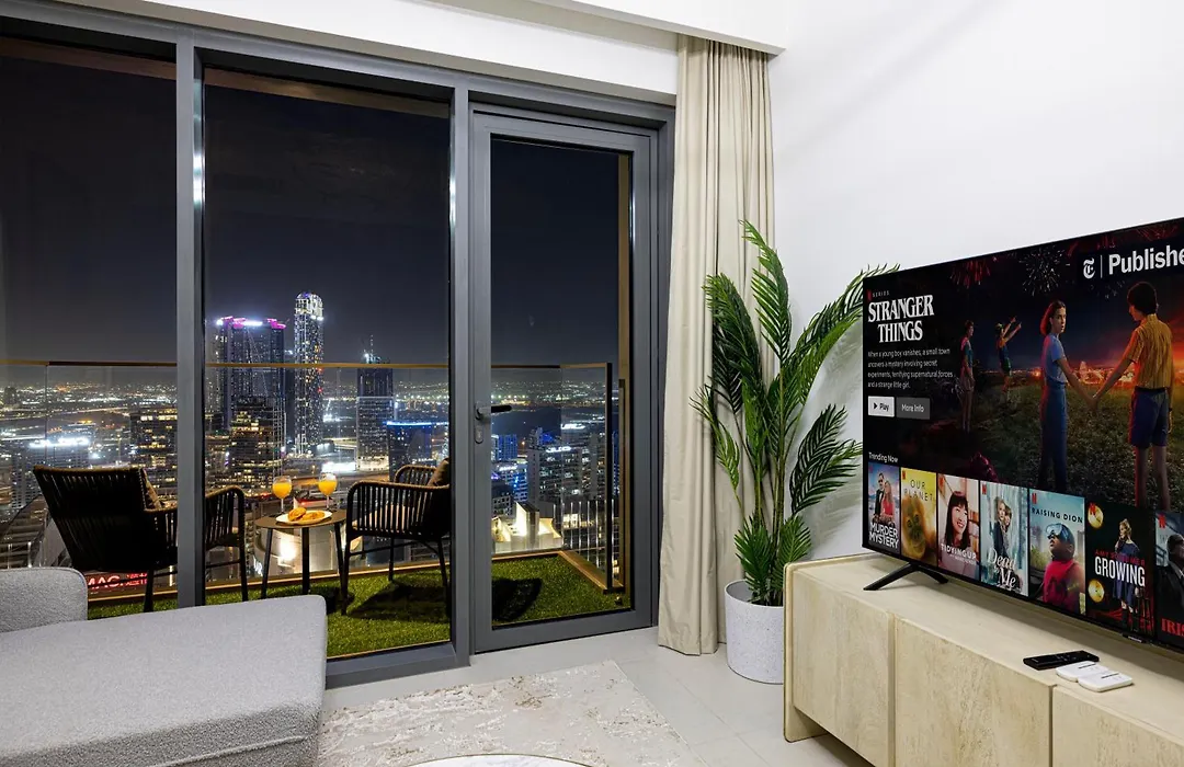 Smartstay At Burj Royale - Full Burj Khalifa View - Brand New Luxury Apartments-1
