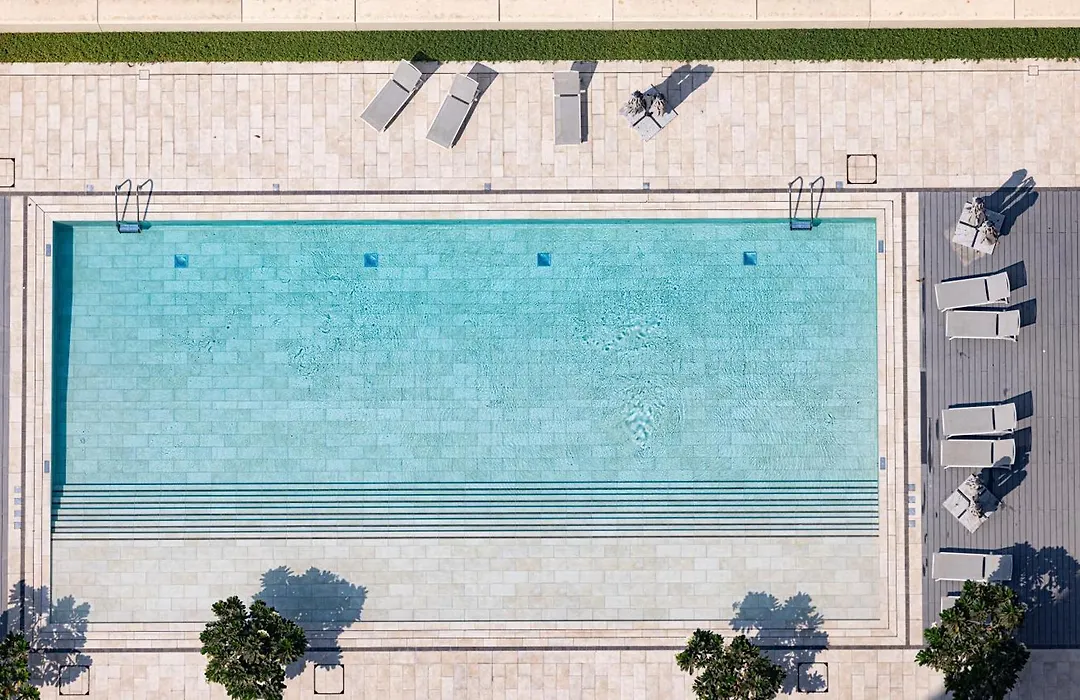 Smartstay At Burj Royale - Full Burj Khalifa View - Brand New Luxury Apartments-1