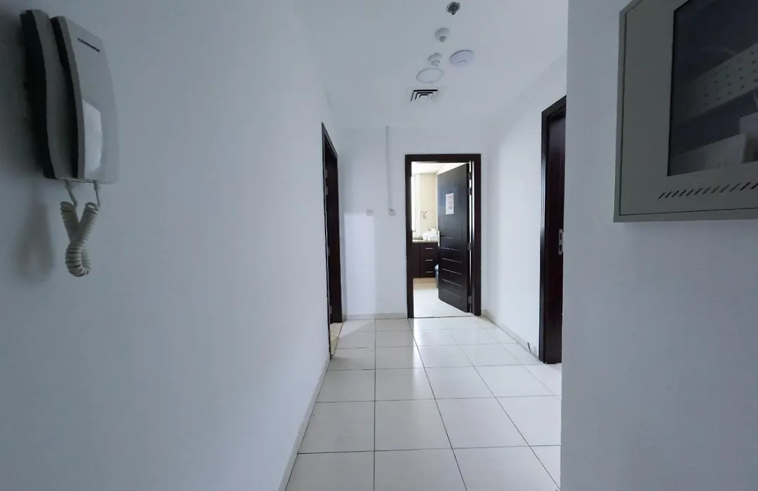 Al Badaa Star Residence - Home Stay-1