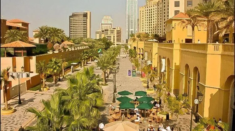 Luxury Apartments In Dubai Marina-1