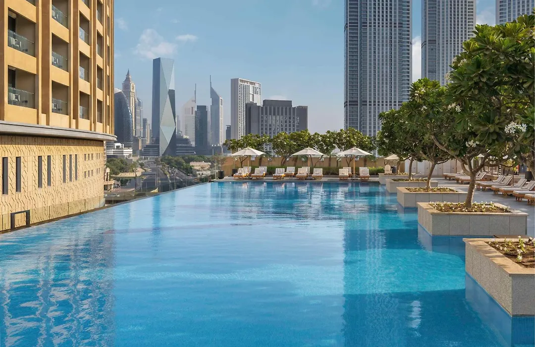 Chic Luxe Studio Direct Access Dubai Mall-1