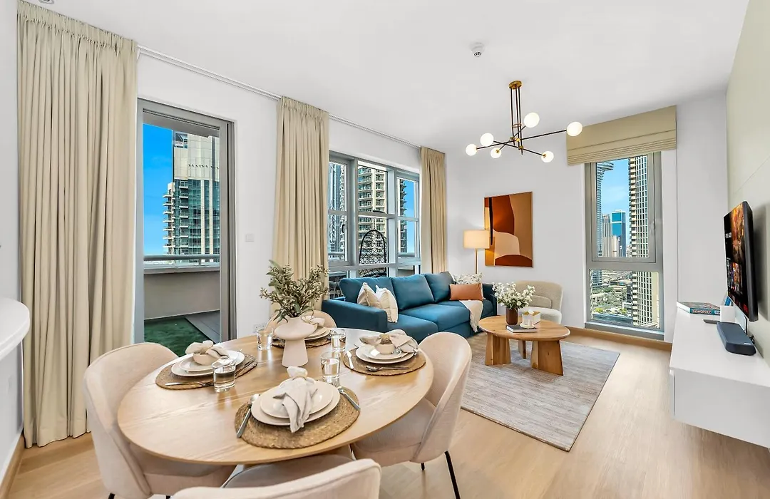 The Skyline Suite Luxury Downtown Retreat-1