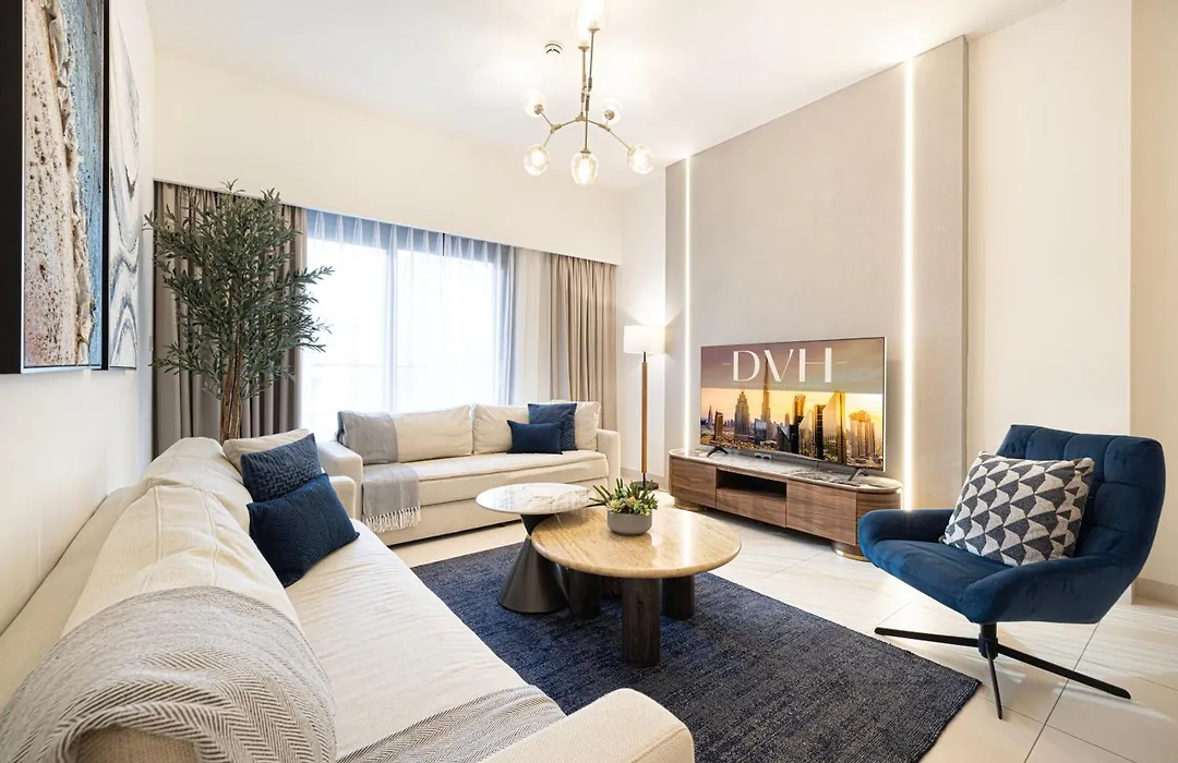 Burj Crown - First Class Boulevard View, 9 Min Walk Dubai Mall-1