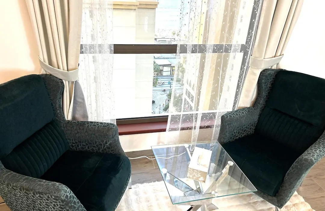 Royal Beach Residences 2-1
