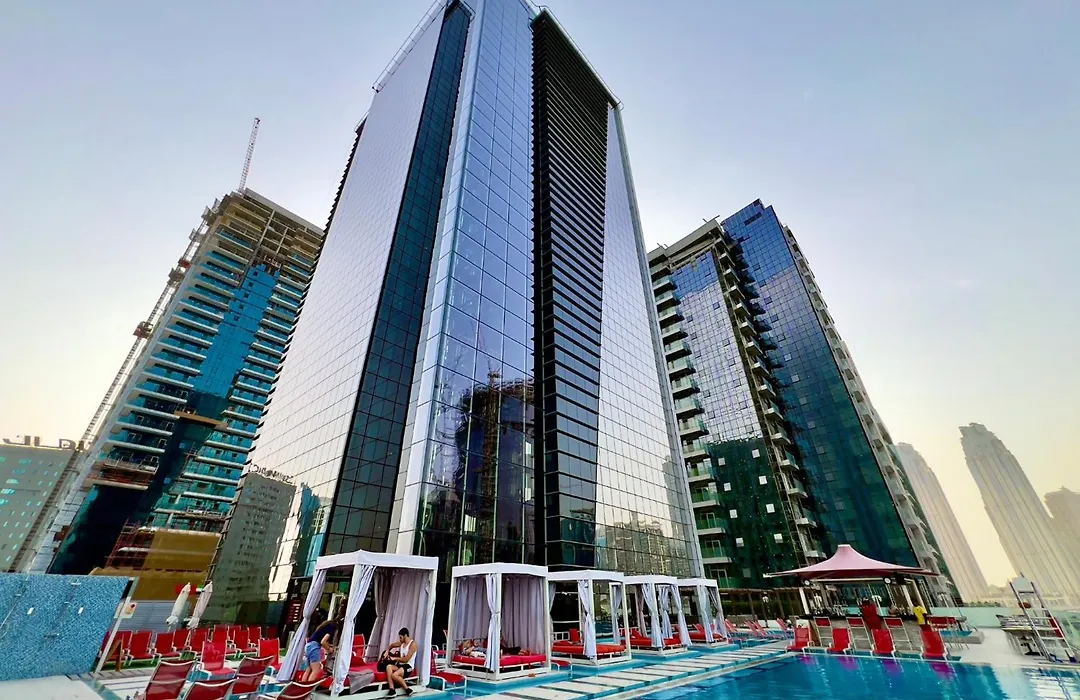 Canal Central Hotel Business Bay-1