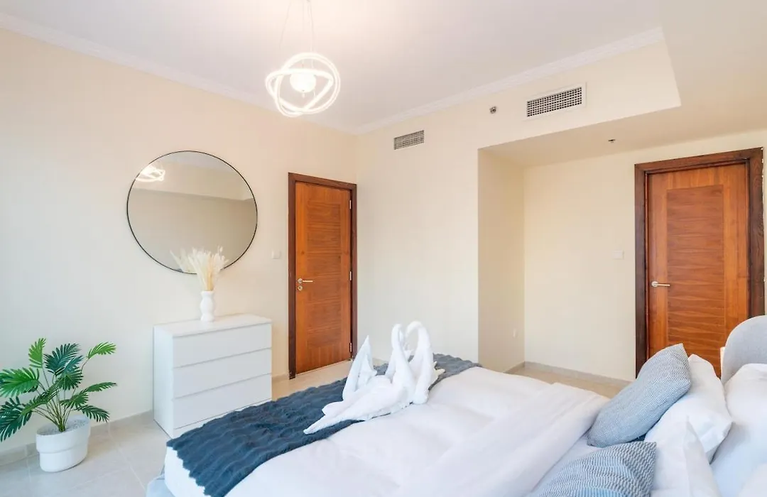 Luxury Waterfront Marina Stay-1