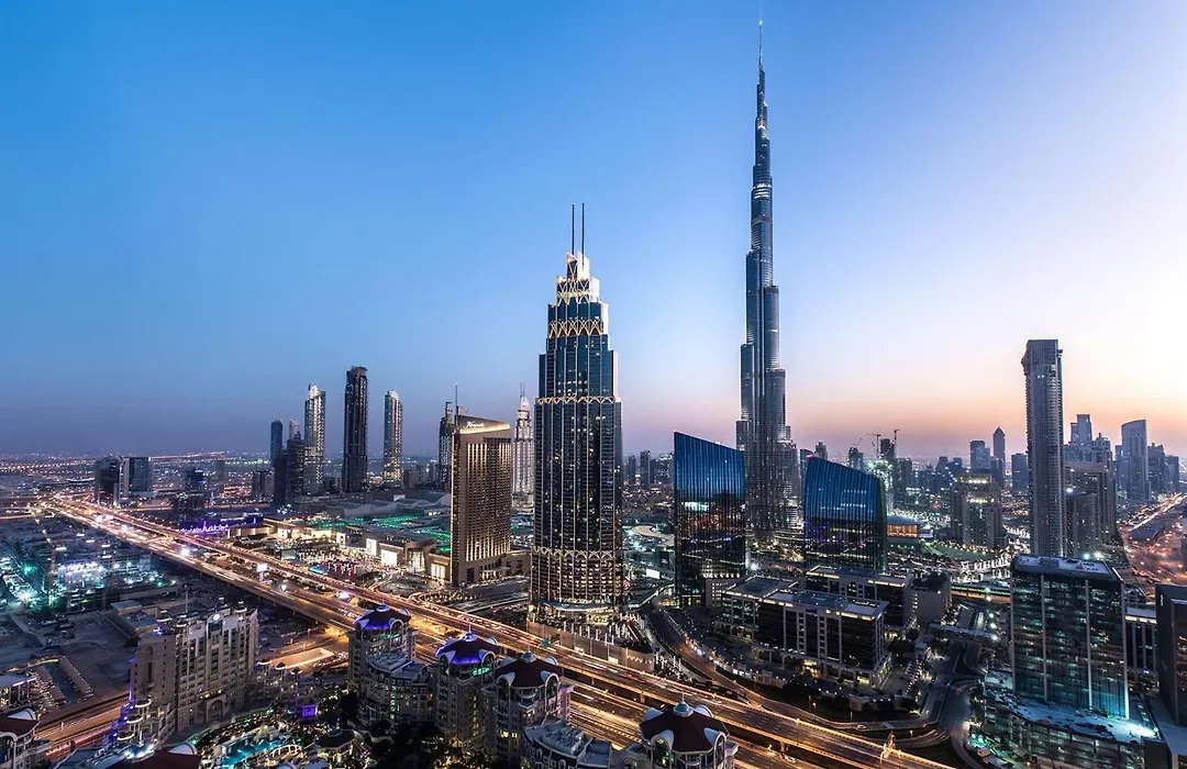 العنوان دبي مول-1