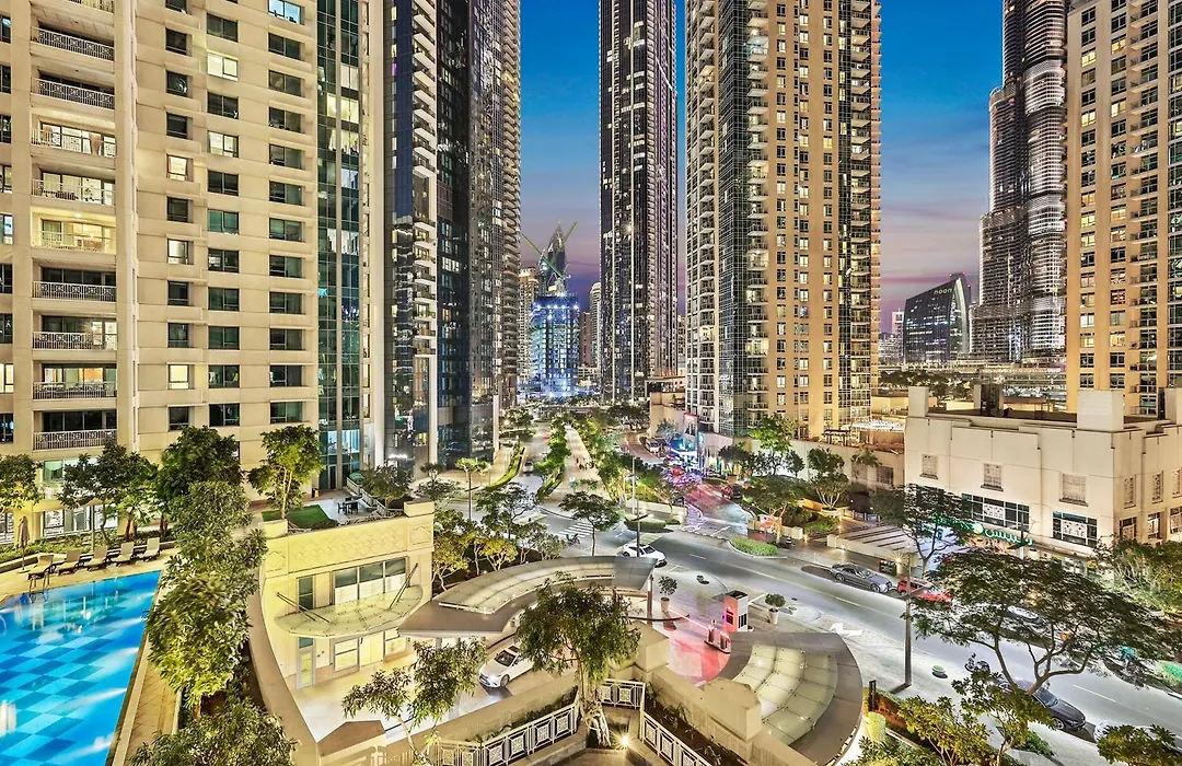 2Br Burj View With Balcony, Pool, Gym & Walk To Dubai Mall-1