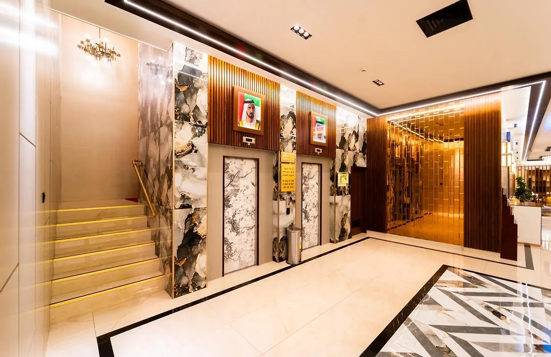 Grand Astoria Hotel-1
