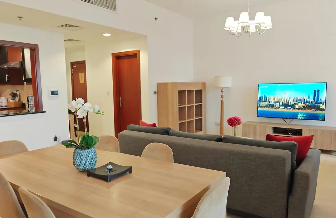 Beautiful 2Br & 4Br Apartments On Jbr Beach, Walking Distance To Bluewaters Island - By Sunkissed Holiday Homes-1