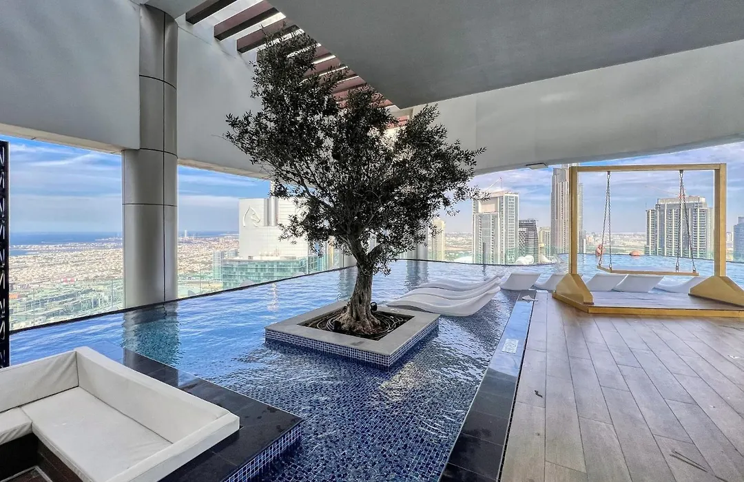 Highest Infinity Pool In Downtown Dubai-1