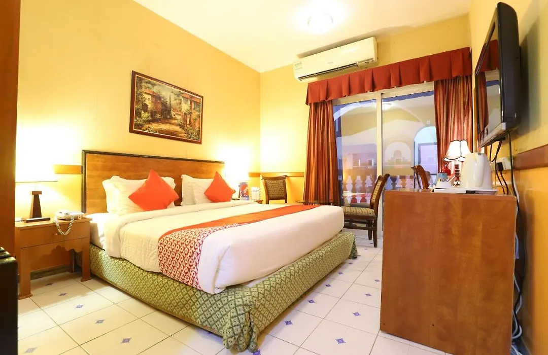 Oyo 353 Middle East Hotel-1