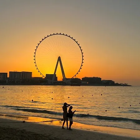 Lunar Hostel - Jbr-2