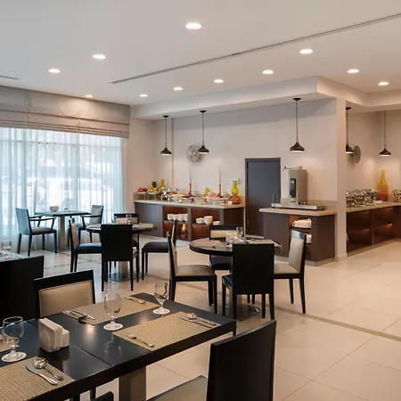 Holiday Inn Express Dubai Safa Park By Ihg-2