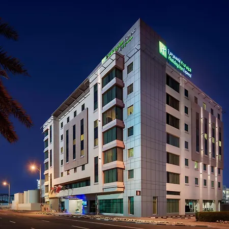Holiday Inn Express Dubai, Jumeirah By Ihg-3