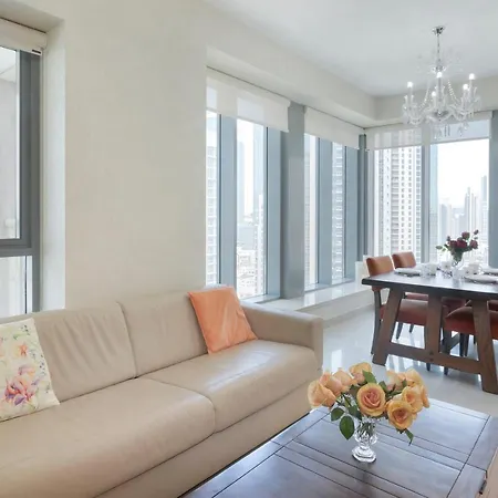Downtown Dubai, Luxury 2 Bed 2 Bath Apartment - Pool, Gym, Aircon, Parking - Views Of The Dubai Fountain & Burj Khalifa-2