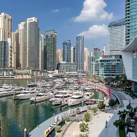 Dubai Marina Larivera-3
