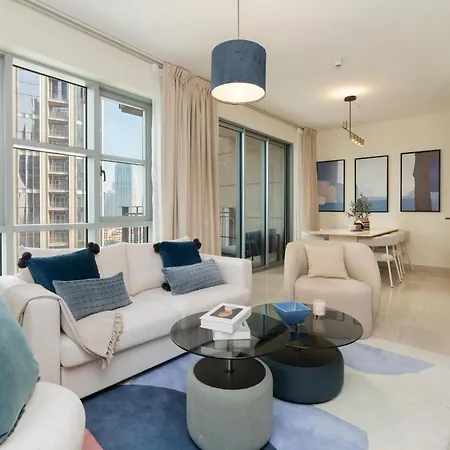 Burj Khalifa Views / 5 Min Walk From Dubai Mall / Dubai Opera / Upgraded / Designer Choice / 8 People / The Best Location-3