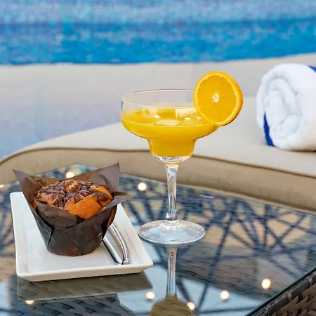 Leva Hotel And Suites, Opposite Downtown-3
