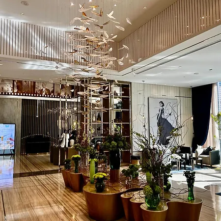 Luxury Stay With Burj Khalifa Views & Infinity Pool-3
