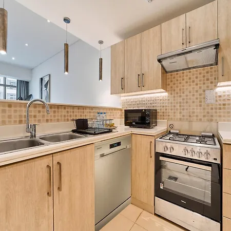 First Class Apartments In Seven Palm With Direct Access To The West Palm Beach And Nakheel Mall-3
