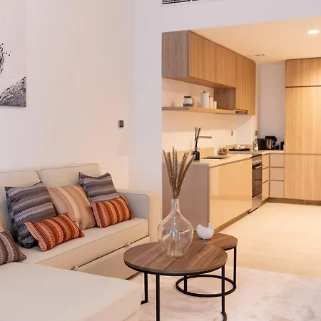 Lusso Hometels Missoni Business Bay-3