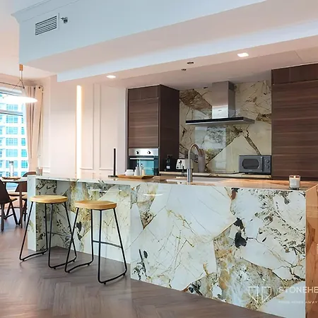 Chic 1 Bedroom Apartment In Dubai Marina, Marina View, Near Jbr-2