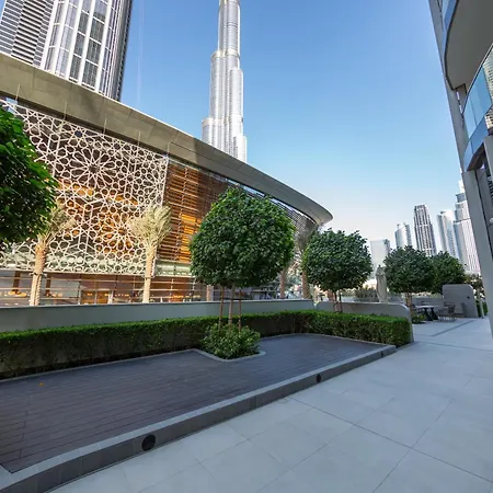 Grande Signature Residence, Burj Khalifa And Fountain View-3