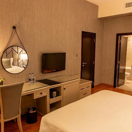 Majestic City Retreat Hotel-2