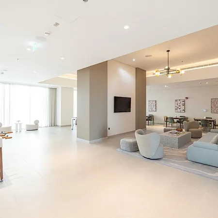 Luxury 4-Bed Escape In Downtown Dubai That Sleeps 9-3