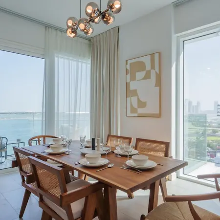 La Vie, Jbr-3