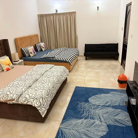 Gorgeous Villa Rooms Opposite To Mirdif City Center-2