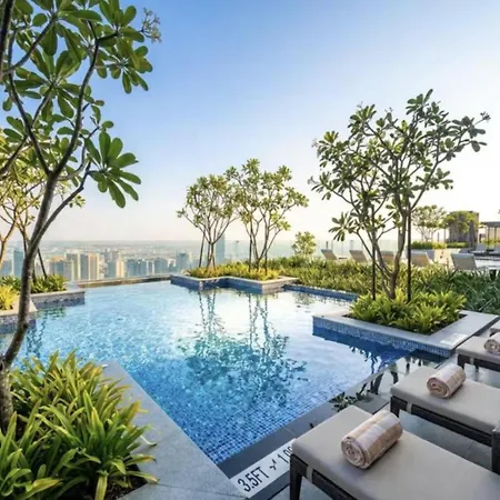 Paramount Residences I Access To Infinity Pool-2