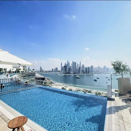 Seven Palm Apartments - Infinity Pool & Direct Beach Access-2