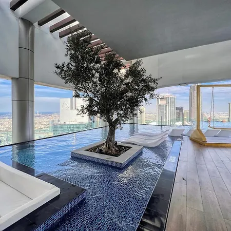 Highest Infinity Pool In Downtown Dubai-3
