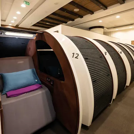 Sleepover Terminal 3, Concourse A - Formerly Sleep 'N Fly-2