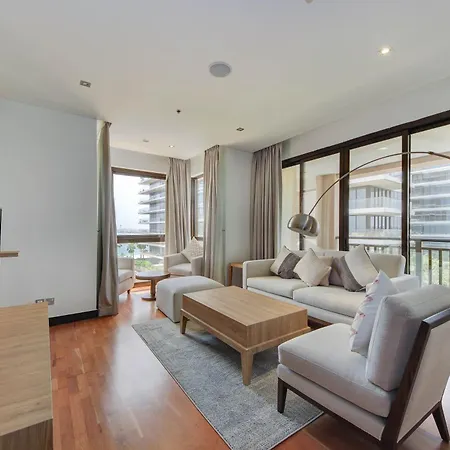 Luxe Getaways Royal Amwaj Palm Jumeirah Resort Apartment Holiday Home-3
