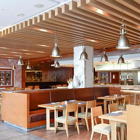 Doubletree By Hilton Dubai Jumeirah Beach-3