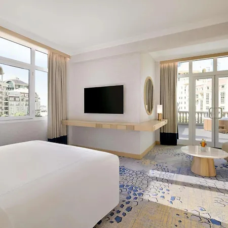 Swissotel Al Murooj Dubai-3