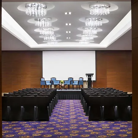 Mövenpick Hotel Jumeirah Beach-2